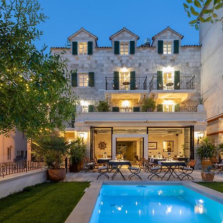 New - Casa Columba - 4 Star Design Boutique Hotel With Outdoor Pool & Private Garden (Adults Only) มาคาร์สกา ภายนอก รูปภาพ