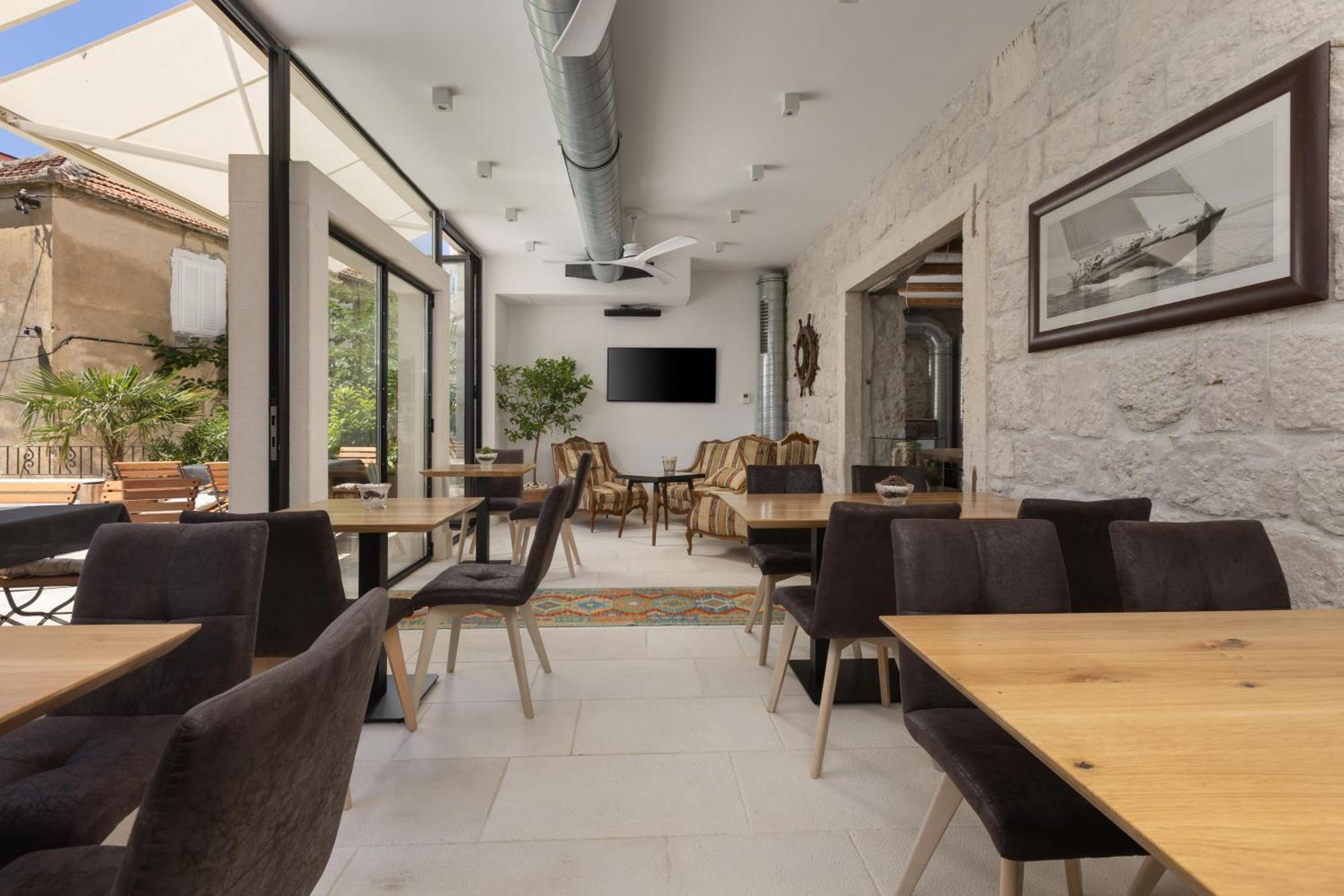 New - Casa Columba - 4 Star Design Boutique Hotel With Outdoor Pool & Private Garden (Adults Only) มาคาร์สกา ภายนอก รูปภาพ