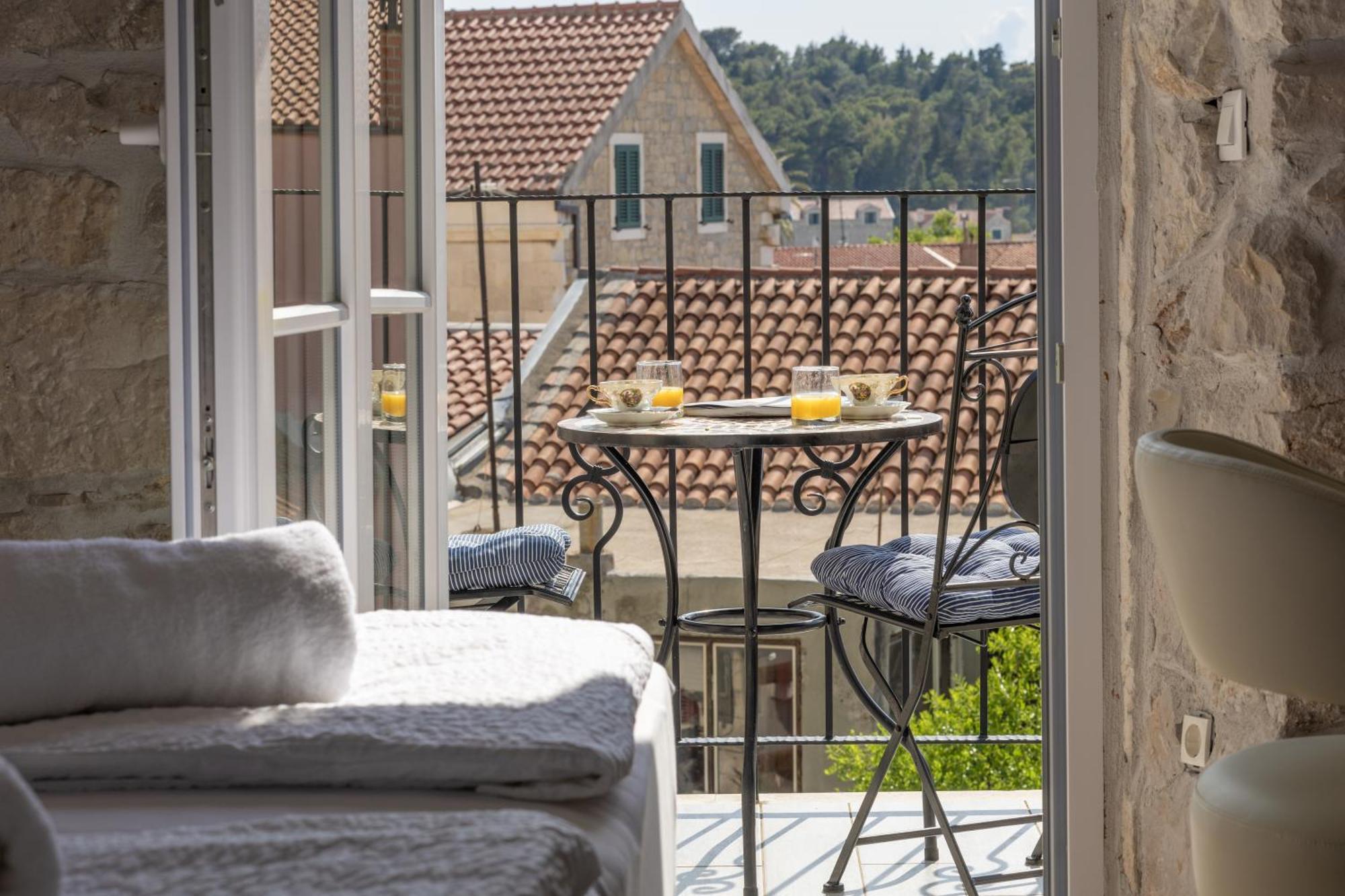 New - Casa Columba - 4 Star Design Boutique Hotel With Outdoor Pool & Private Garden (Adults Only) มาคาร์สกา ภายนอก รูปภาพ