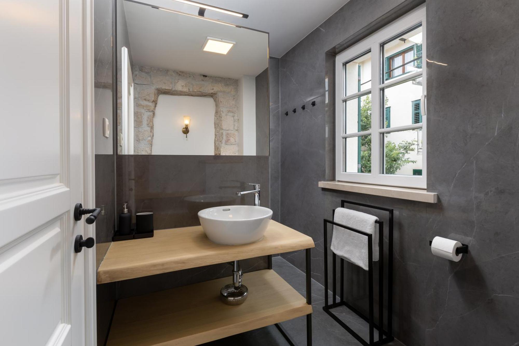 New - Casa Columba - 4 Star Design Boutique Hotel With Outdoor Pool & Private Garden (Adults Only) มาคาร์สกา ภายนอก รูปภาพ
