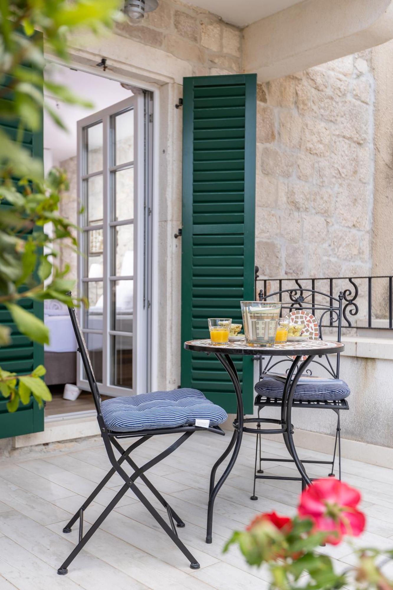 New - Casa Columba - 4 Star Design Boutique Hotel With Outdoor Pool & Private Garden (Adults Only) มาคาร์สกา ภายนอก รูปภาพ